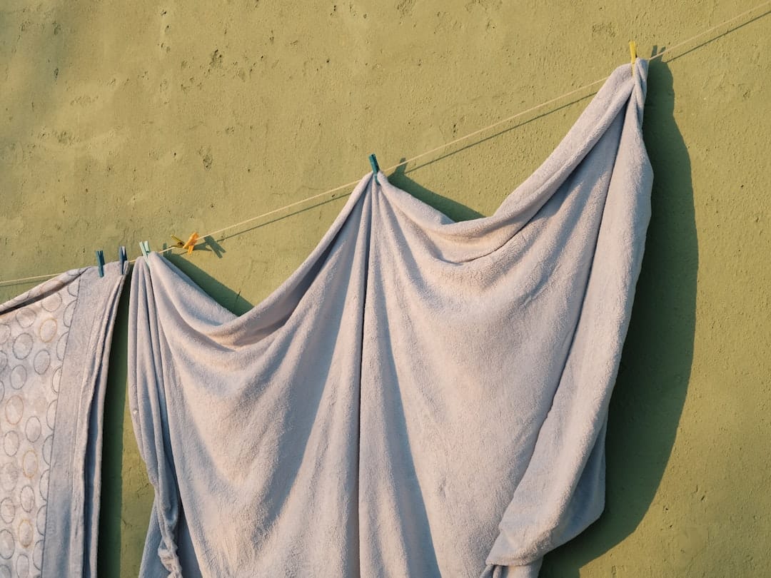 カーテンの干し方と仕上げのコツ