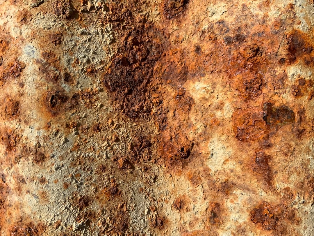 服についたサビ汚れを綺麗に落とす！完全除去マニュアル