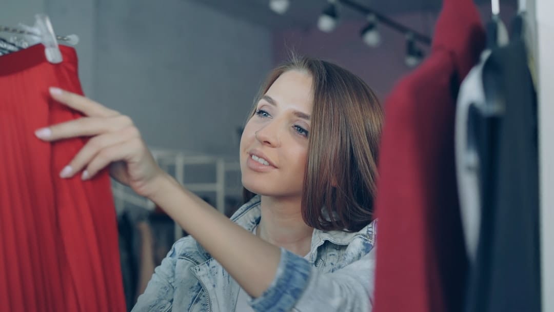コートのクリーニング時期を見極める！長持ちさせる最適なタイミングとは